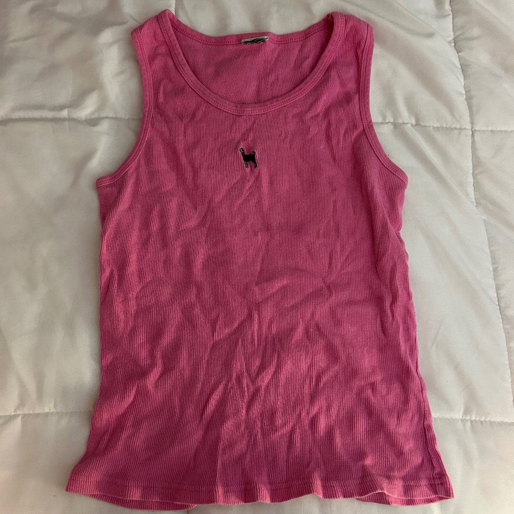 the black dog pink ribbed tank top - size medium/large